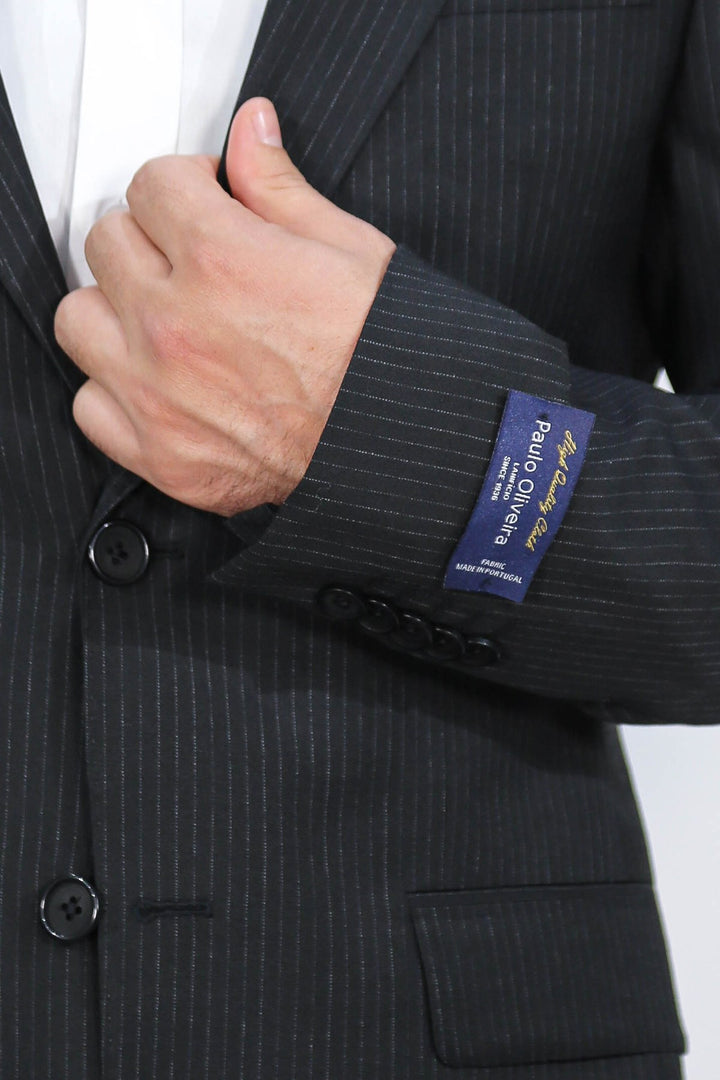 Slim fit mono yaka siyah çizgili yünlü takım elbise 