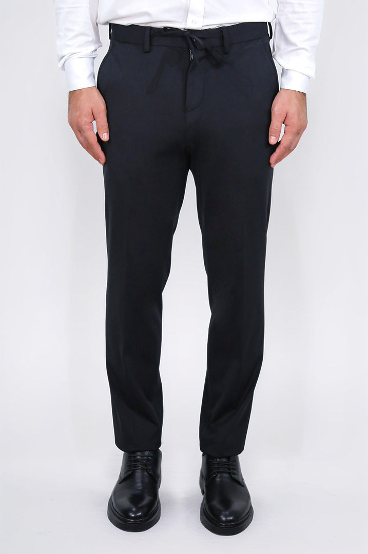 hafif dokulu kendinden kemerli siyah jogger tek pantolon 