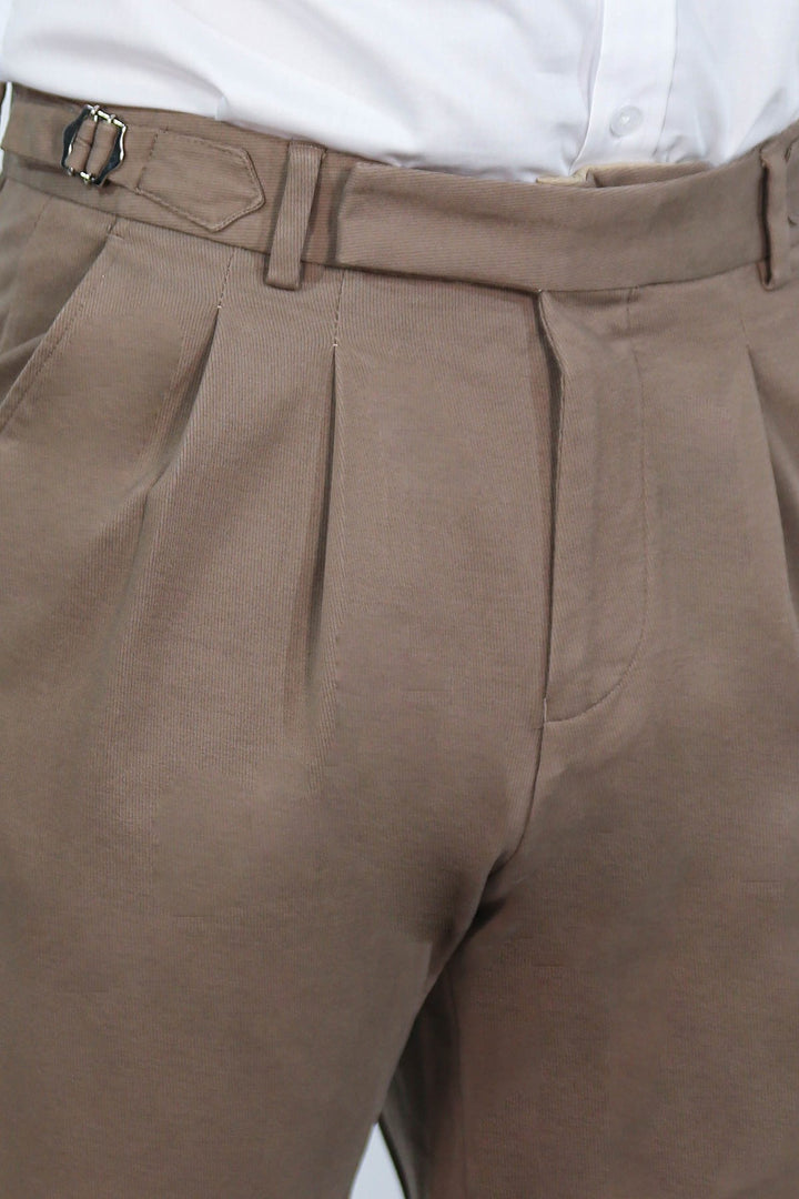 toka detaylı duble paça koyu bej tek pantolon 